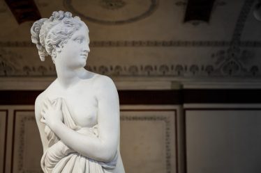 Venus de Milo, una escultura icónica de la belleza helénica